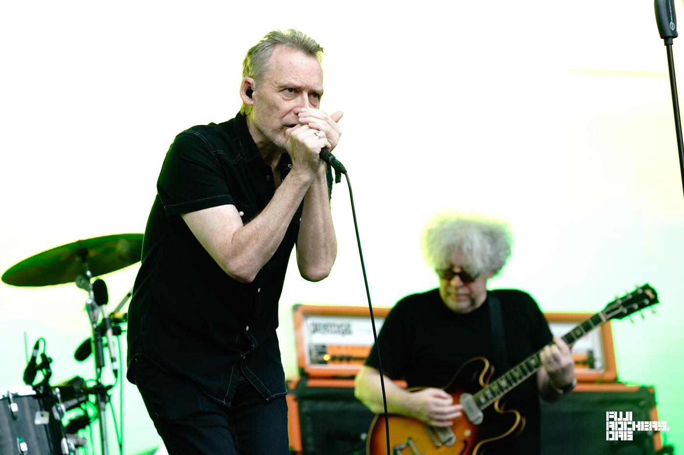 ENG: THE JESUS AND MARY CHAIN