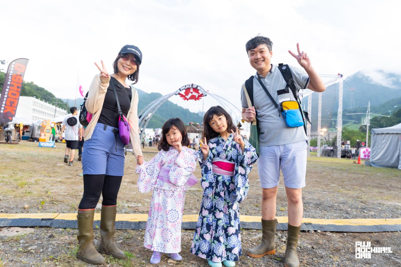 前夜祭入場ゲートオープン前後