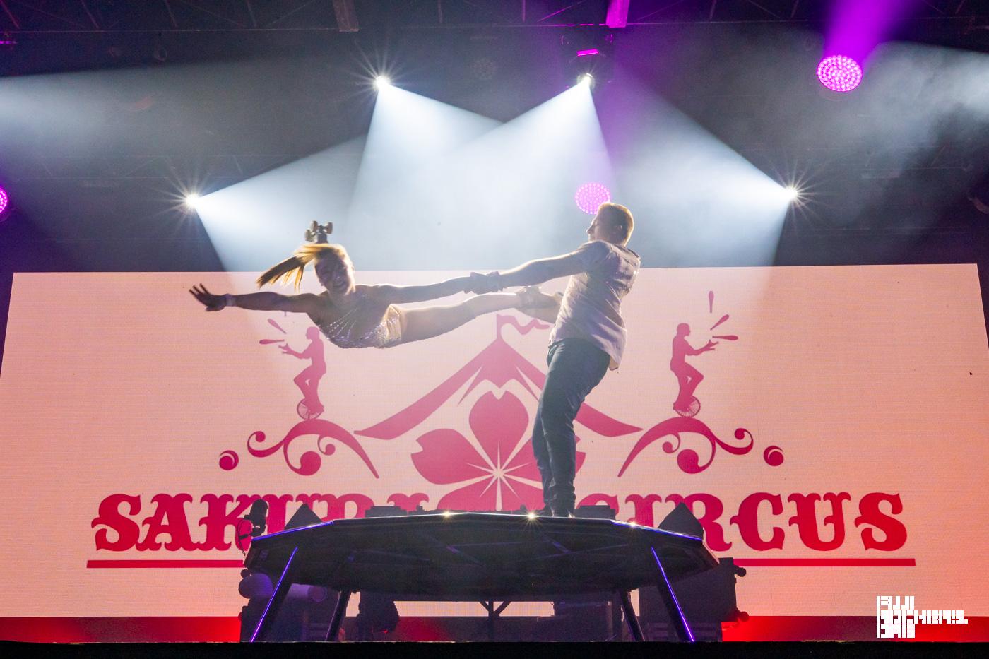 SAKURA CIRCUS