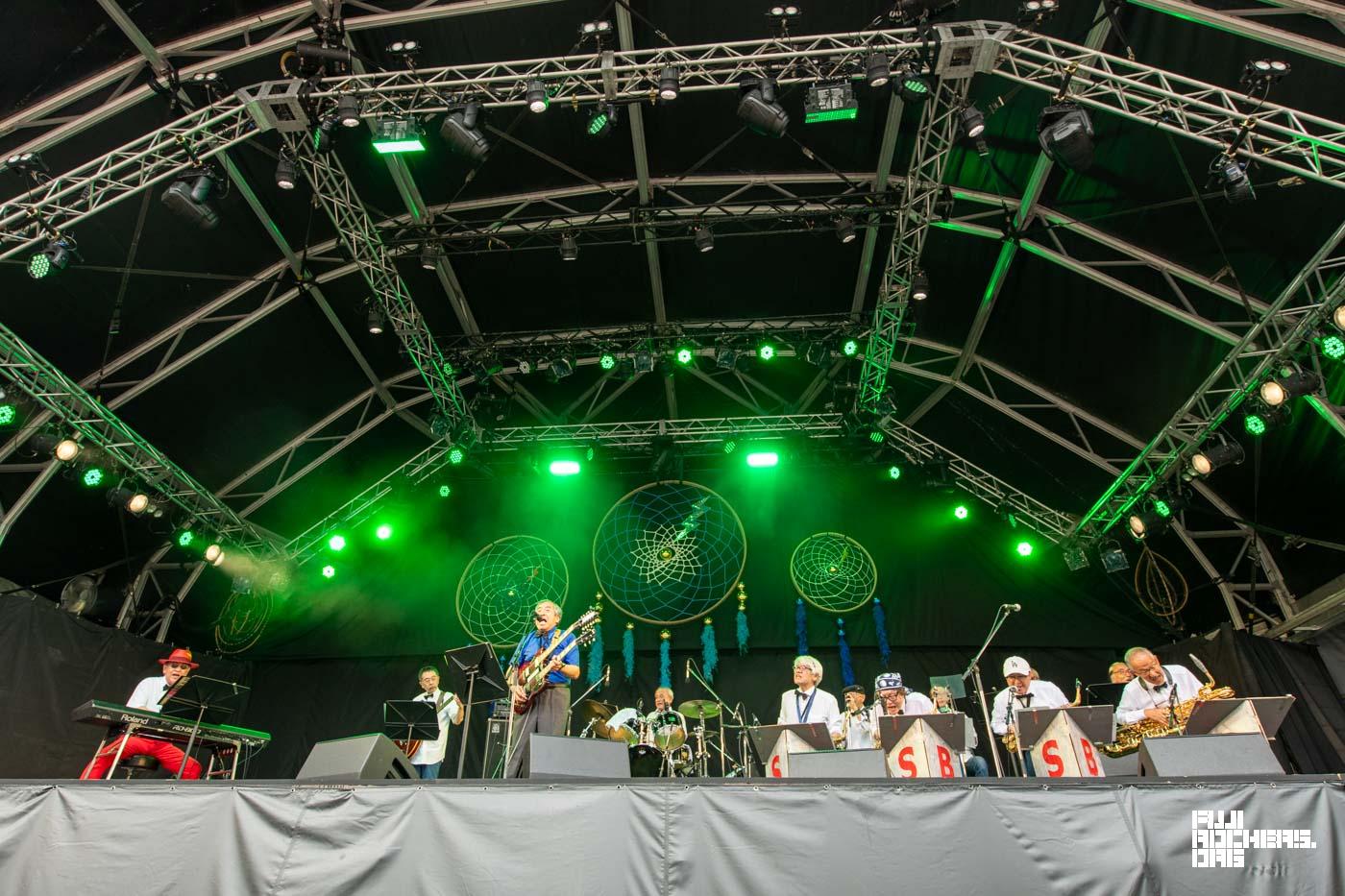 吾妻光良 & The Swinging Boppers