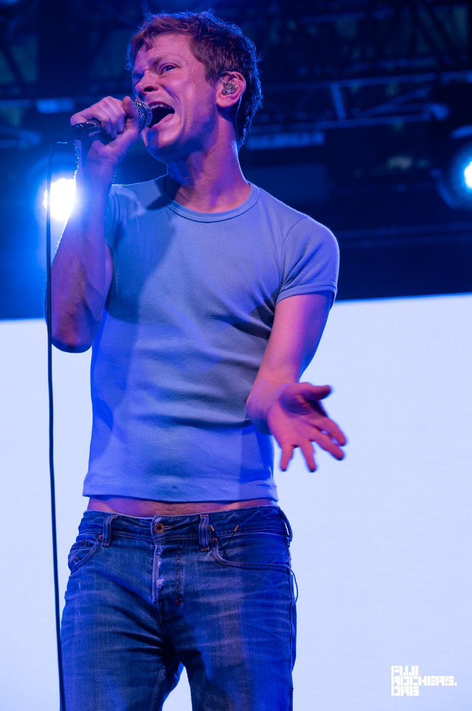 PERFUME GENIUS