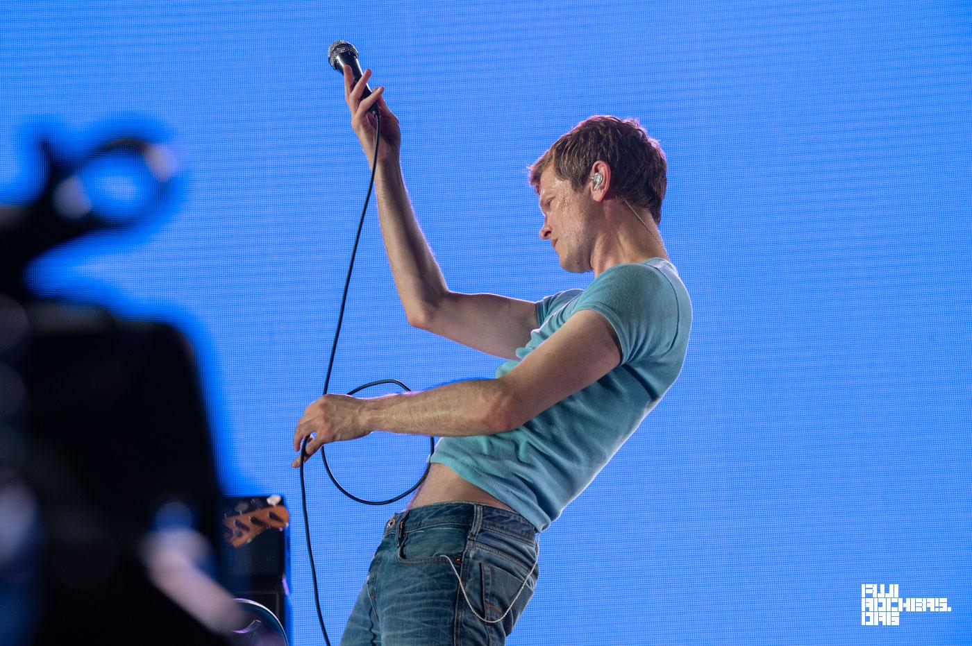 PERFUME GENIUS