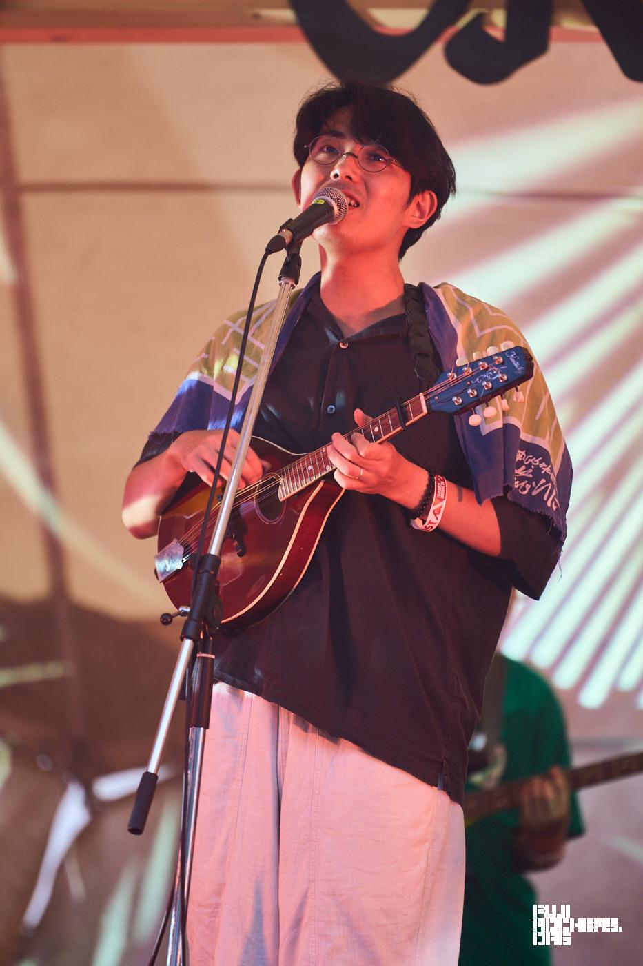 Kim Oki (guest 折坂悠太)