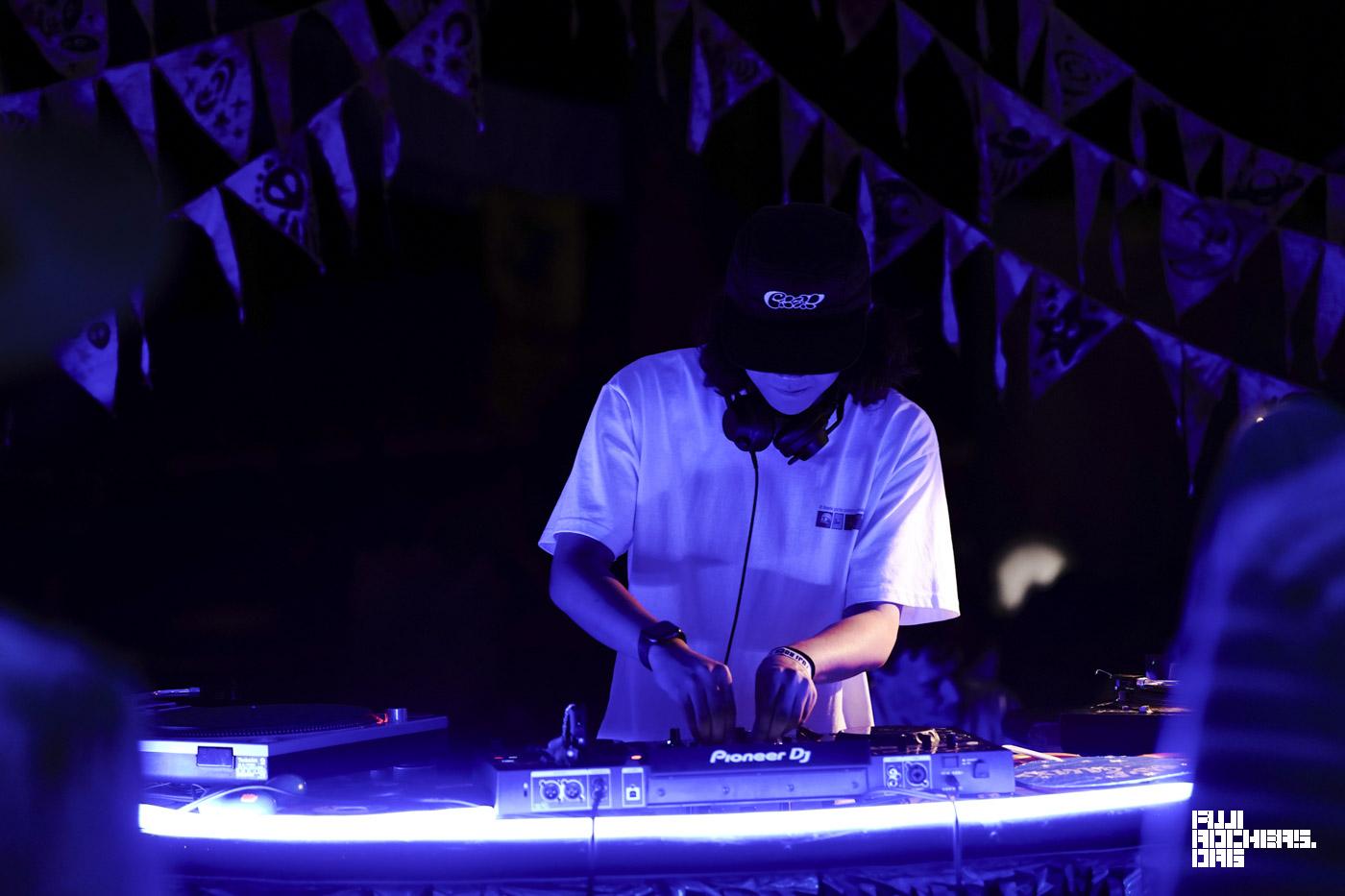 DJ POKASKA