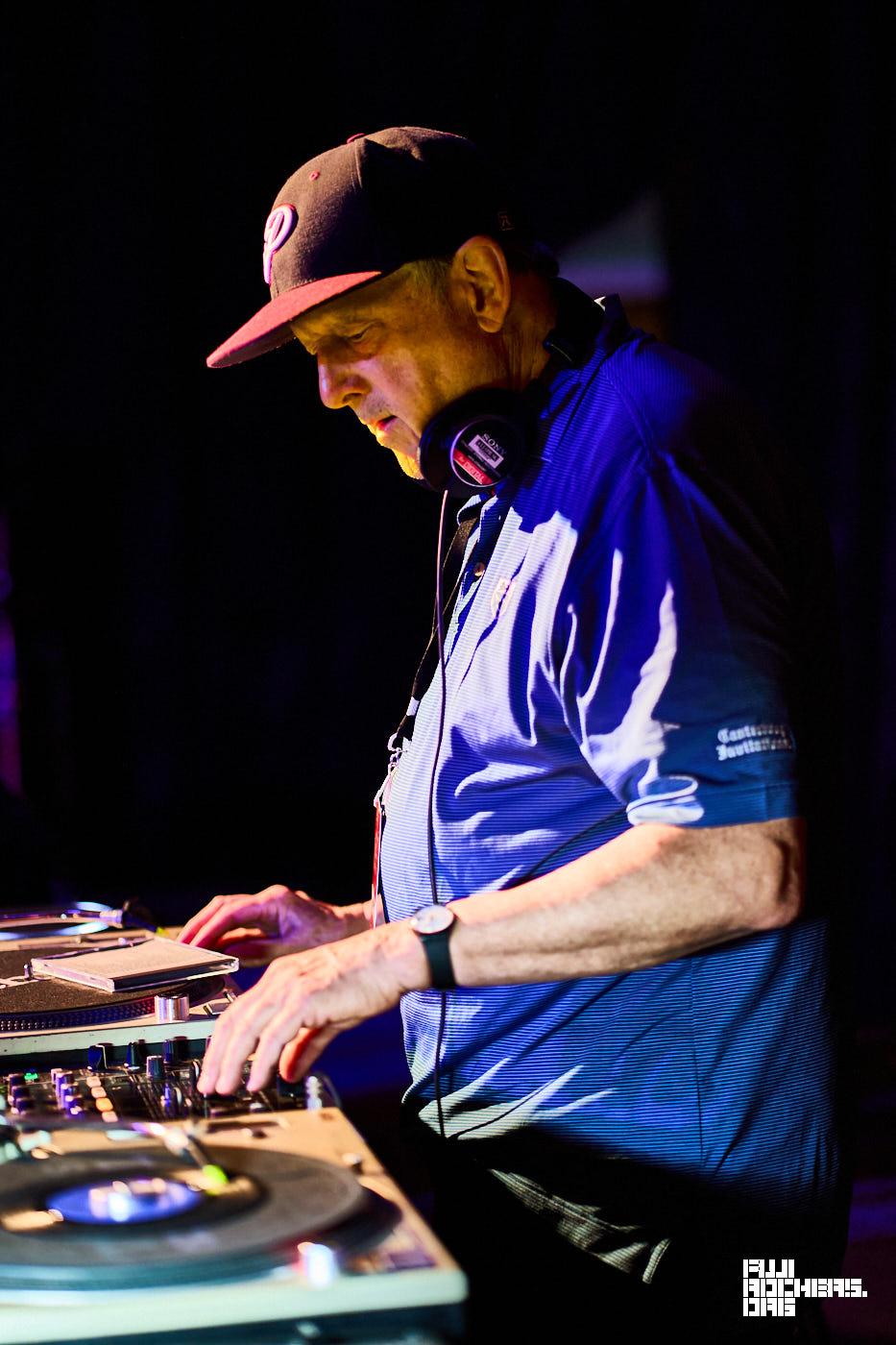 ROOTS & RHYTHM DJ HARRY DUNCAN