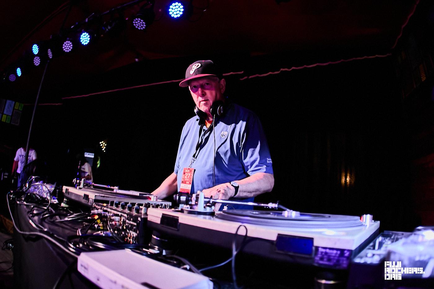 ROOTS & RHYTHM DJ HARRY DUNCAN