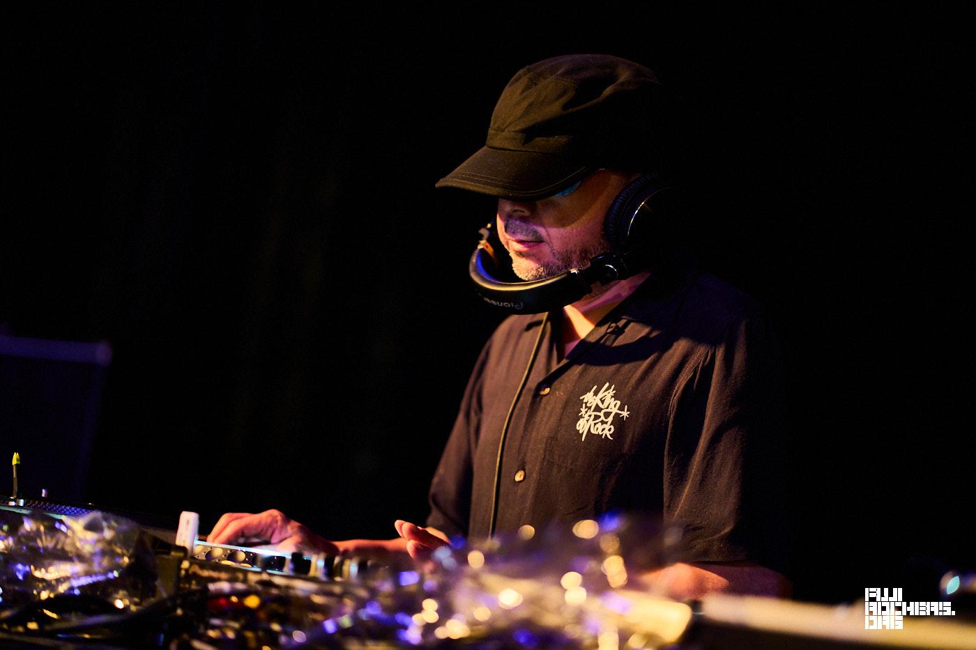 TATSUO SUNAGA