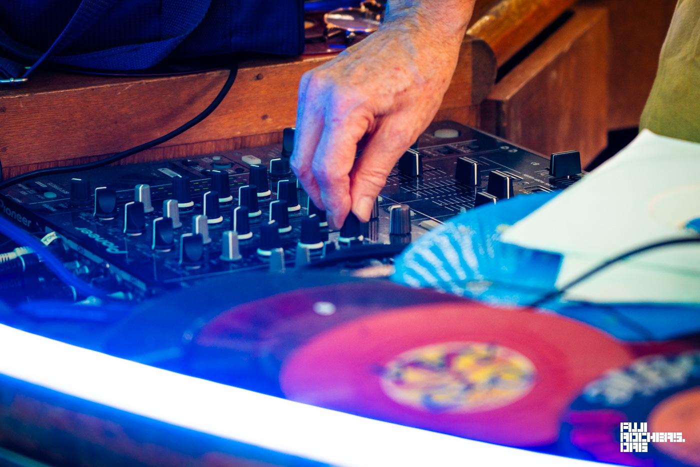 DJ JIM