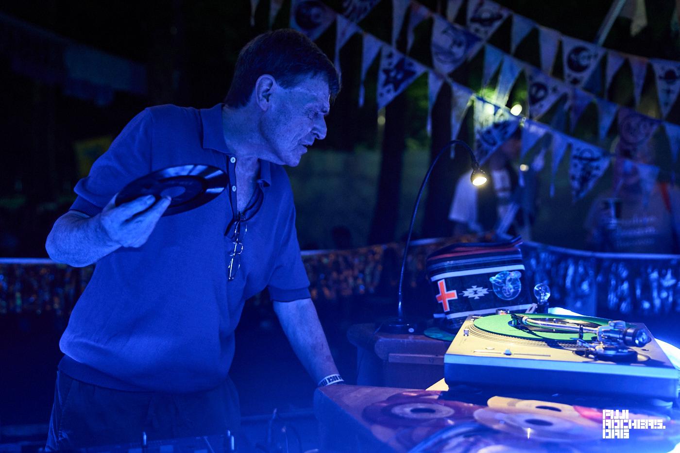 DJ JIM