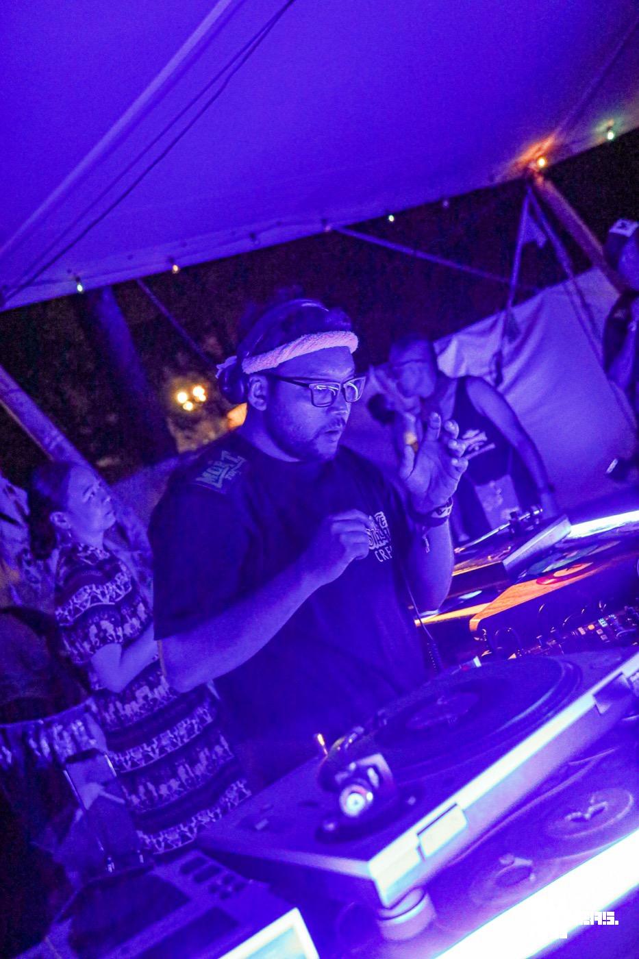 RADICAL MUSIC NETWORK