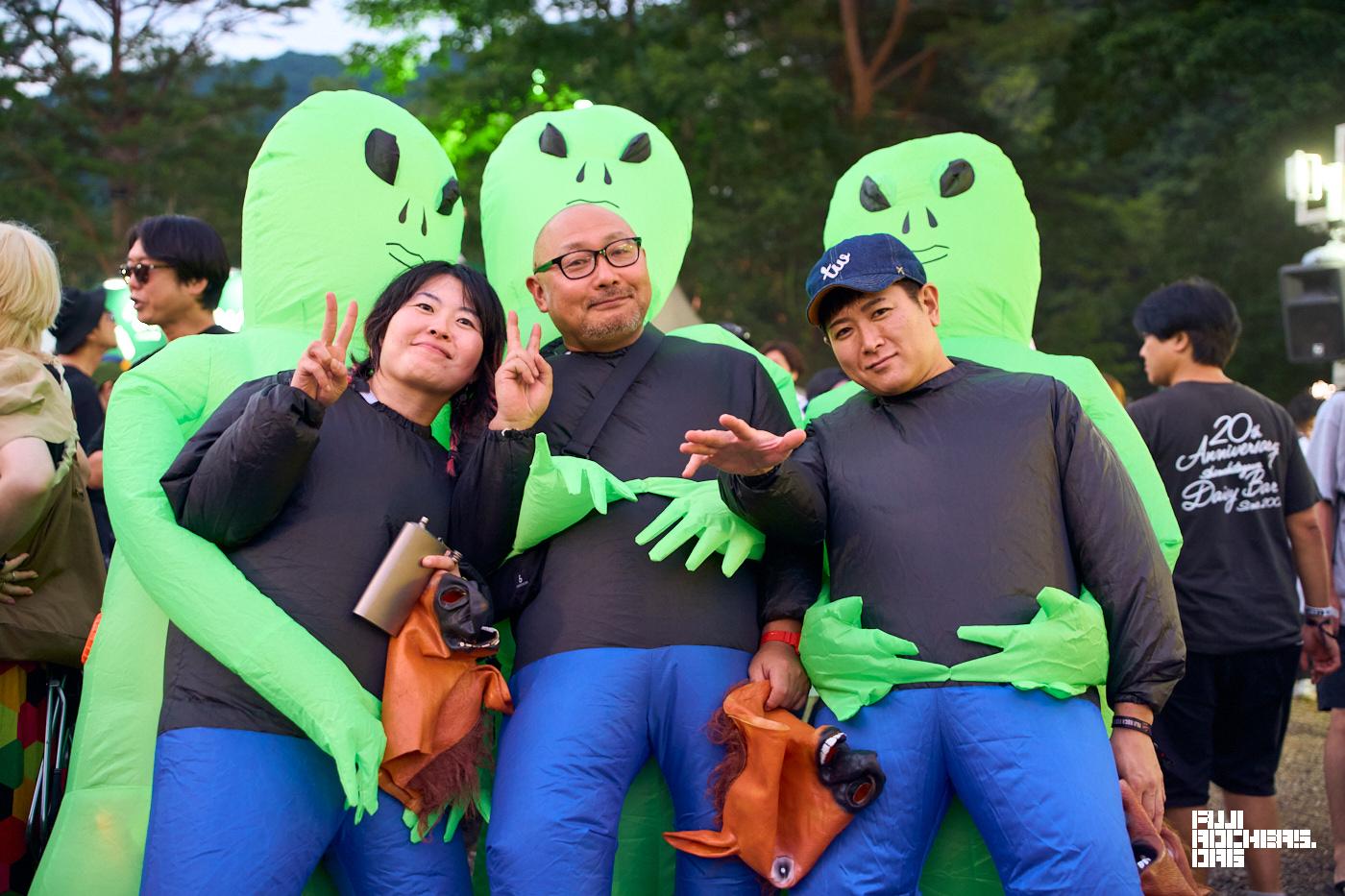 前夜祭スタート直後のオアシス