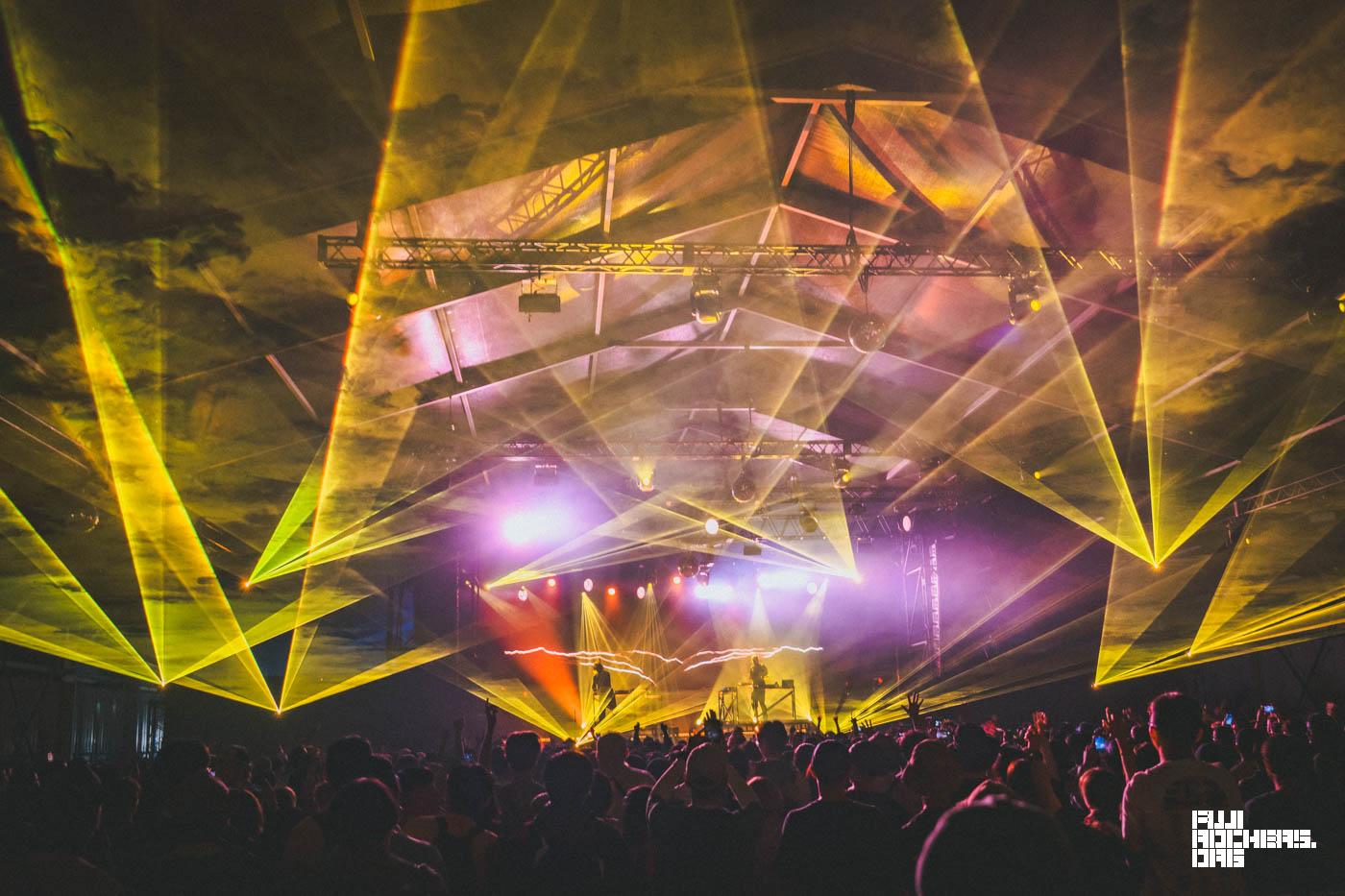 KIASMOS