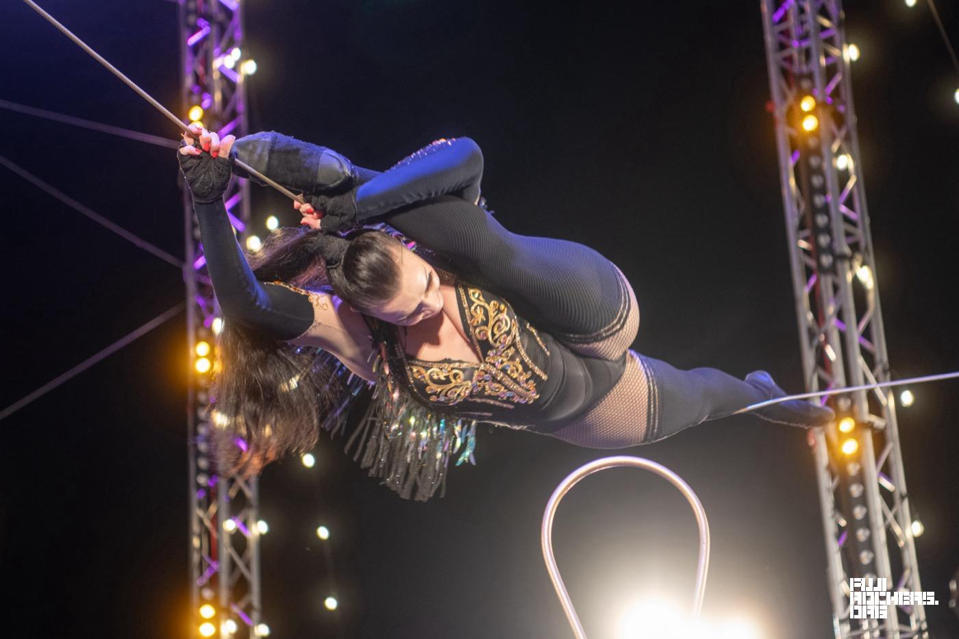 SAKURA CIRCUS