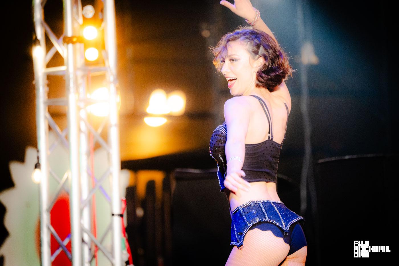 SAKURA CIRCUS