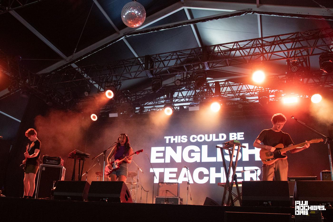 ENGLISH TEACHER