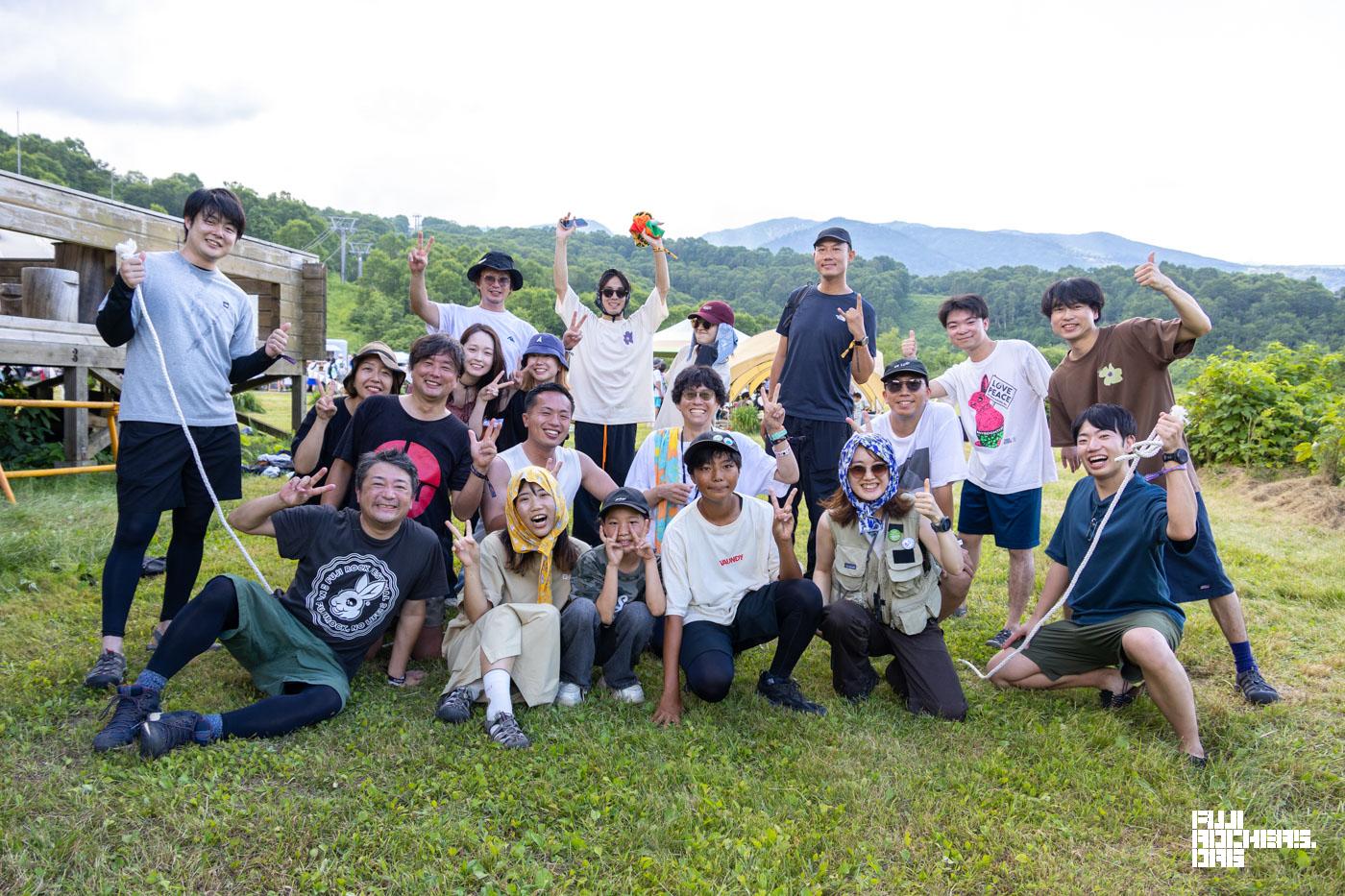 SkyGrassで大縄飛びを！