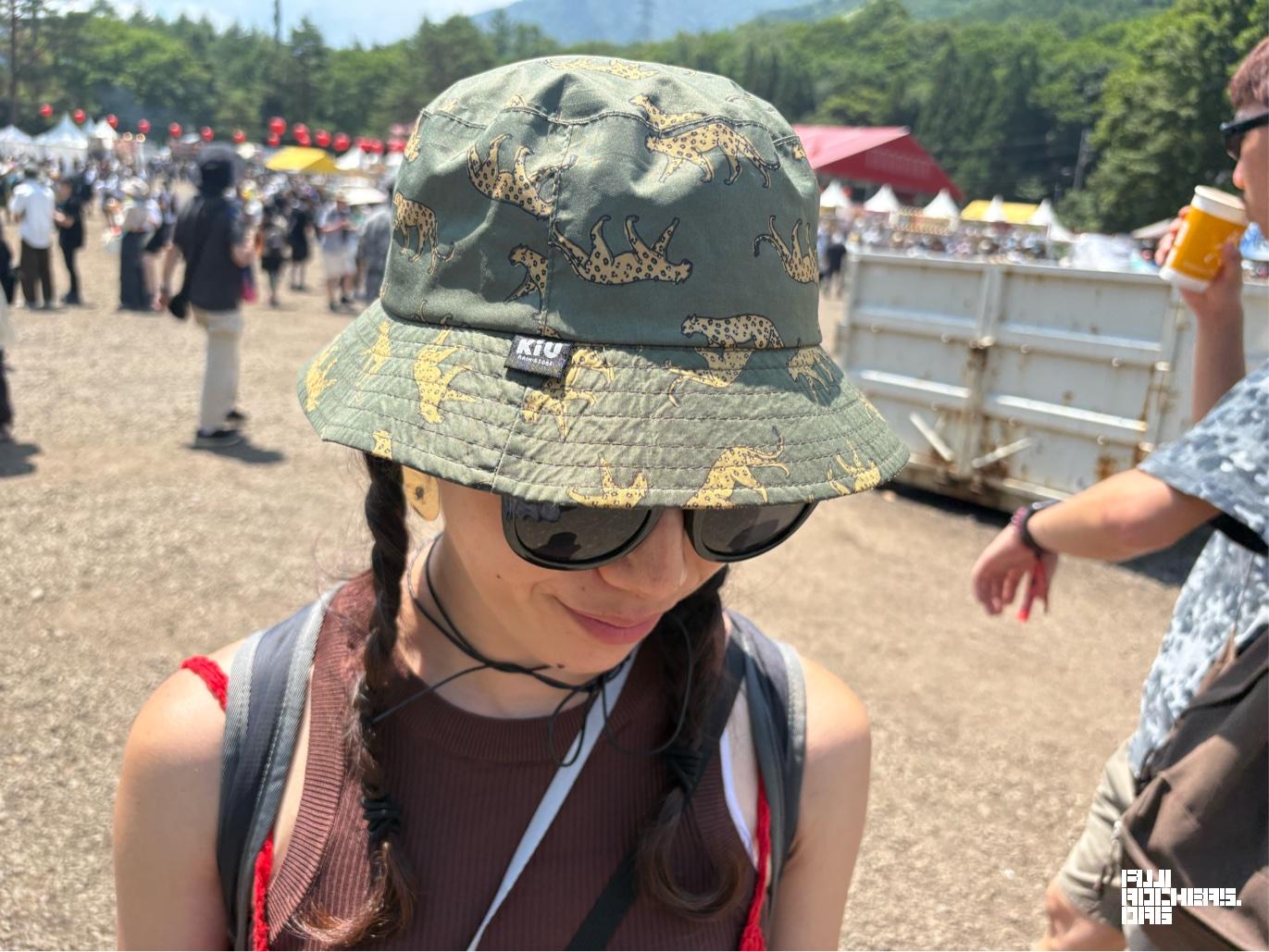 ダイソーのサングラスケース
