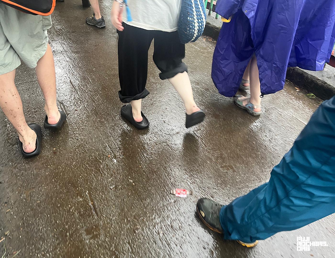 雨のフジロック、何を履いていた？