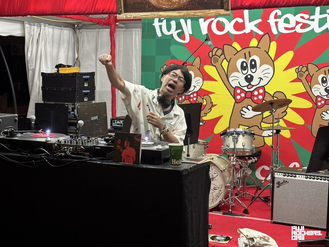 ゲリラDJs、どん吉カフェでフジロックデビュー！