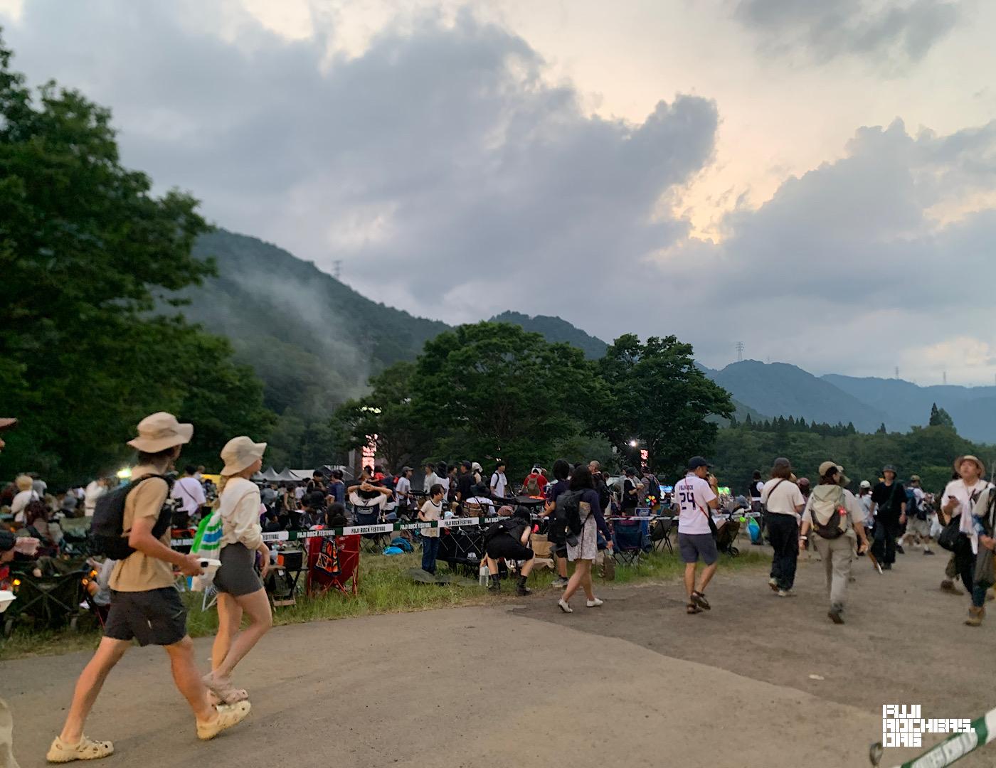 少し肌寒い？