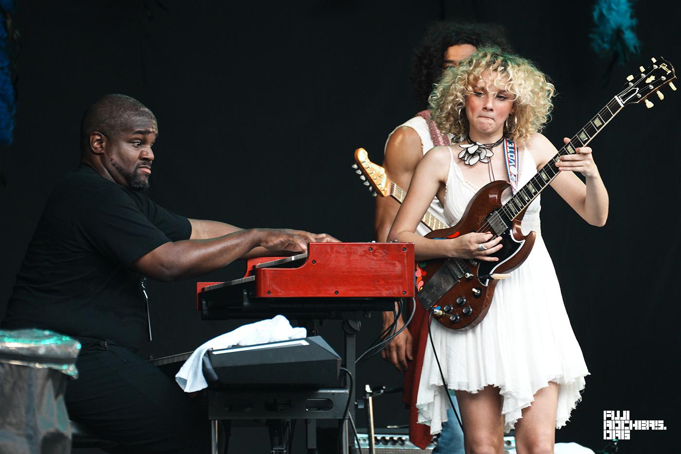 GRACE BOWERS & THE HODGE PODGE