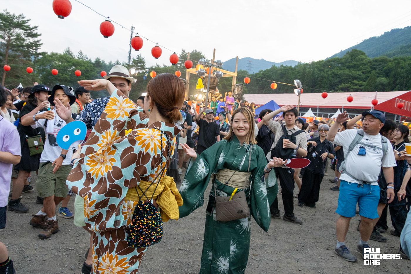 盆踊り会場はオアシス④